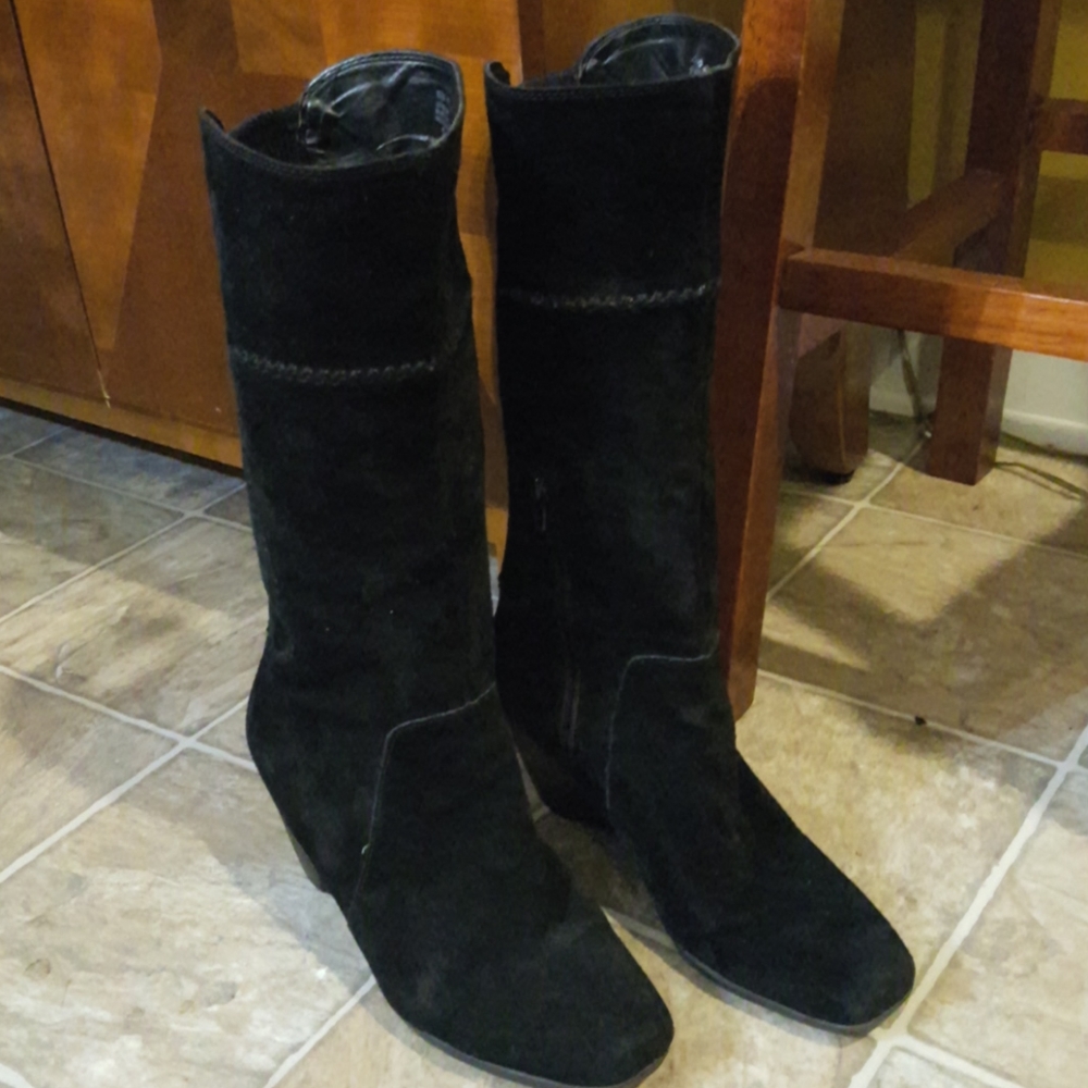Naturalized Tall Suede Black Boots.